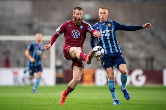 Malmö FFs Jo Inge Berget och Djurgårdens Jonathan
