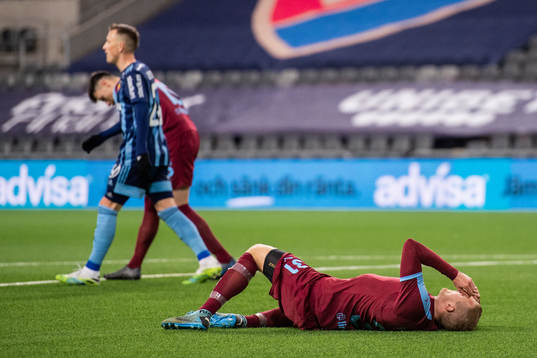 Malmö FFs Franz Brorsson har ont
