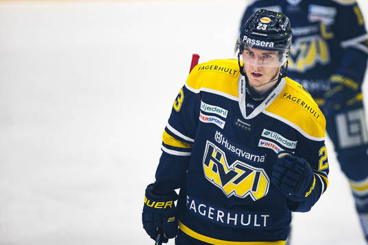 s Lias Andersson jublar