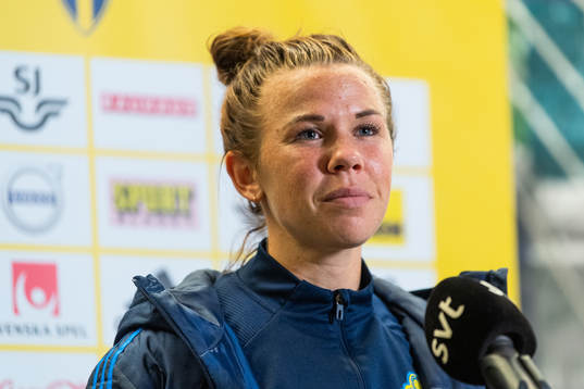 Jessica Samuelsson is interviewed