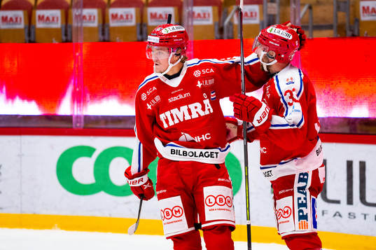 Timrås Albin Lundin och Jesper Boqvist jublar