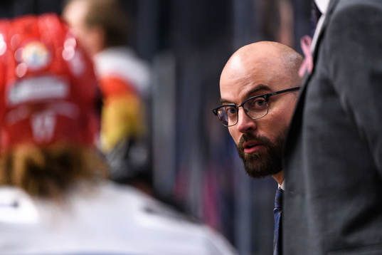 Modos tränare Björn Edlund