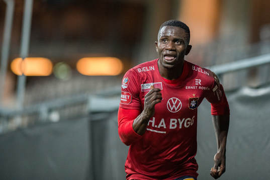 Örgrytes Babacarr Jobe jublar