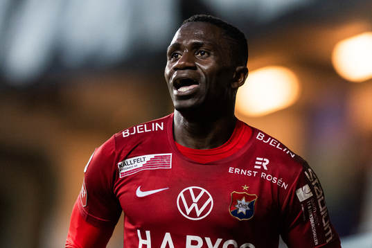 Örgrytes Babacarr Jobe jublar