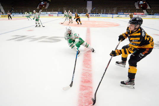 Skellefteås Jacob Andersson och Rögles Taylor Matson