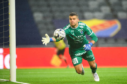 Sirius målvakt Lukas Jonsson