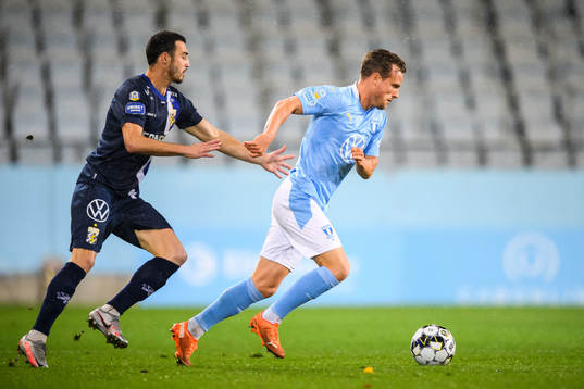 IFK Göteborg Giorgi Kharaishvili och Malmö FFs Eric