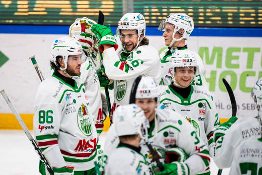 Rögles målvakt Johan Gustafsson och Lucas Ekeståhl