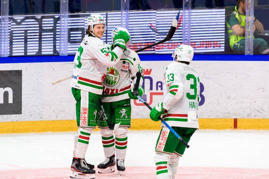 Rögles Moritz Seider och Simon Ryfors jublar