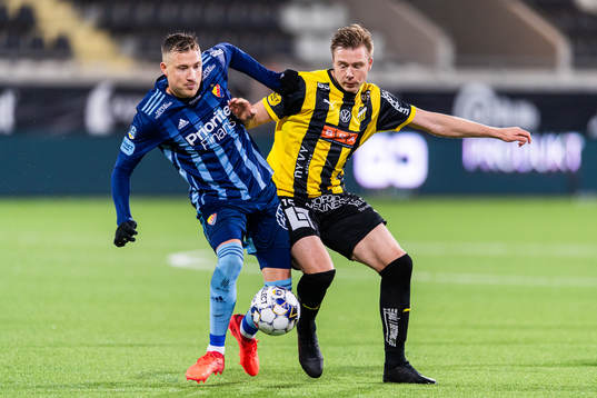 Djurgårdens Fredrik Ulvestad och Häckens Alexander