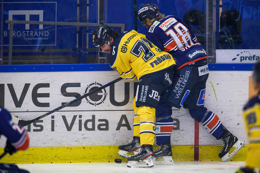 s Linus Fröberg och Växjös Marcus Sylvegård