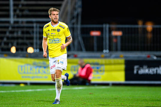 Falkenbergs Marcus Mathisen jublar efter 3-2