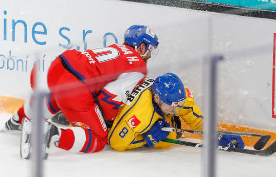 Hynek Zohorna #20, CZE and John Nyberg #8, SWE