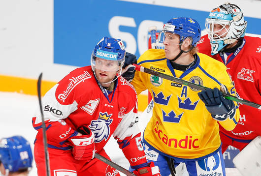 Jakub Jerabek #5, CZE, Emil Sylvegård #51, SWE and Patrik