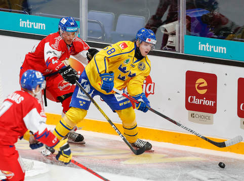 Jan Mysak #44, CZE and Jesper Sellgren #58, SWE