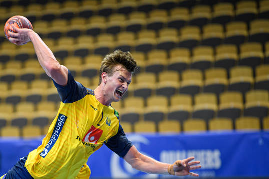 Jonathan Carlsbogård of Sweden