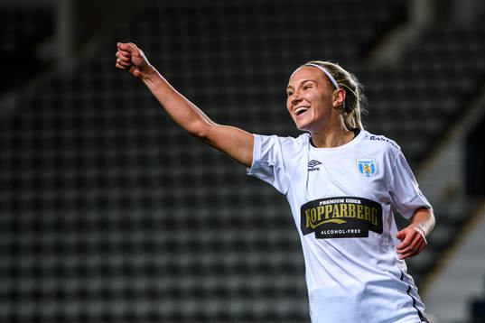 Göteborgs Emma Koivisto jublar