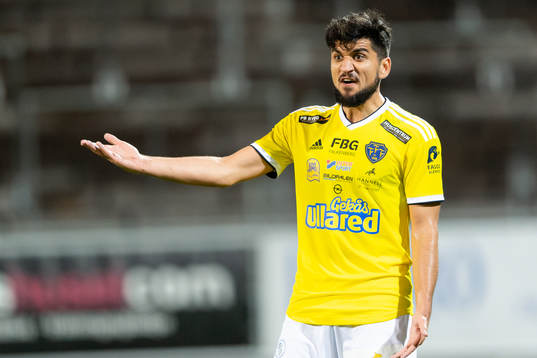 Falkenbergs Mahmut Özen reagerar