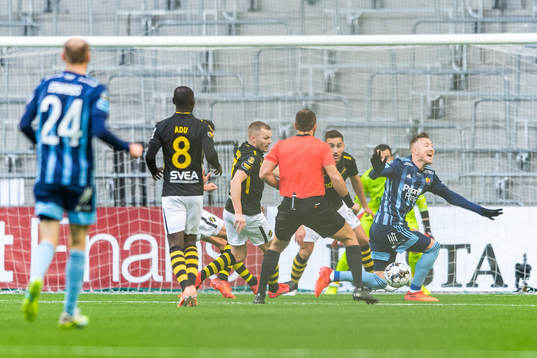 s Sebastian Larsson och Sotirios Papagiannopoulos