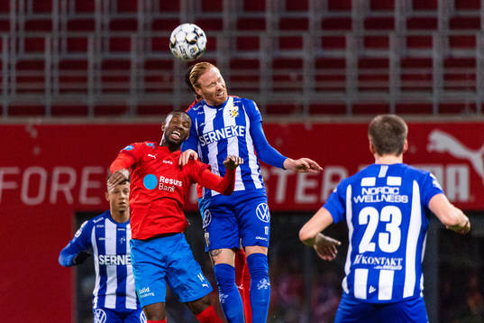 Helsingborgs Mohammed Abubakari och IFK Göteborg Alexander Farnerud