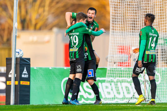 Varbergs Robin Book jublar med Gustav Norlin och Astrit