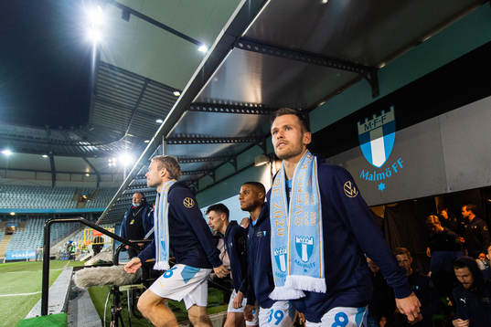 Malmö FFs Arnór Traustason jublar över SM-guldet