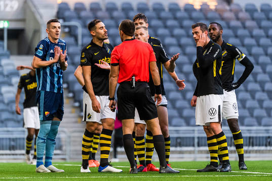 s Sotirios Papagiannopoulos, Sebastian Larsson och Filip