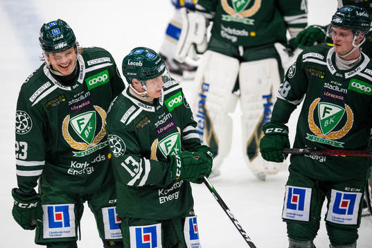 Färjestads Albin Eriksson och Daniel Viksten jublar