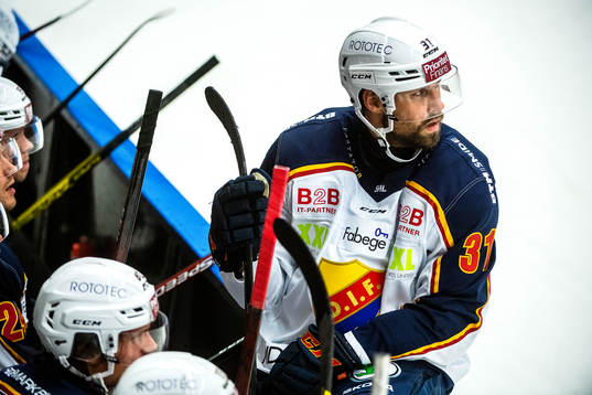 Djurgårdens Dick Axelsson deppar