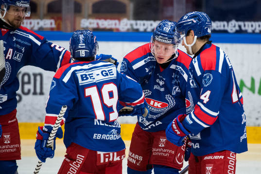 Oskarshamns Fredrik Olofsson jublar