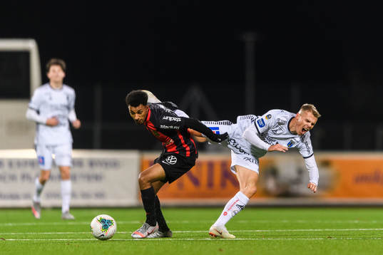 Brommapojkarnas Alexander Seger och Sirius Elias Andersson