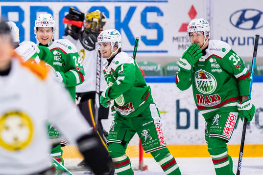 Rögles Benjamin Smith jublar