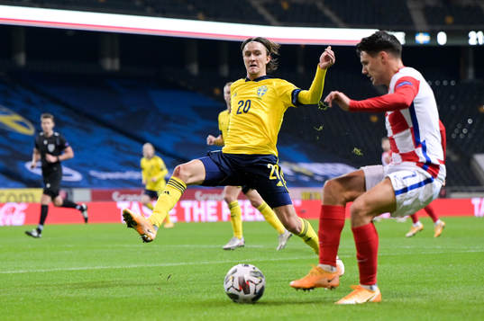 Kristoffer Olsson of Sweden and Josip Brekalo of Croatia