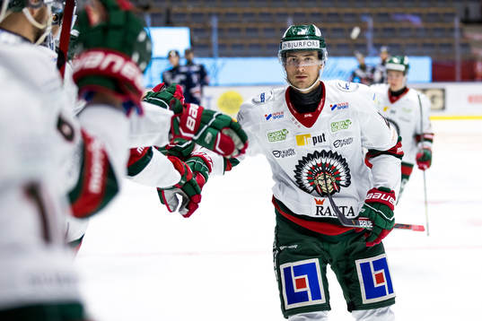 Frölundas Johan Sundström jublar