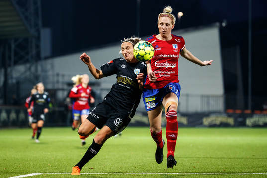 Göteborgs Emma Koivisto och Vittsjös Sandra Adolfsson