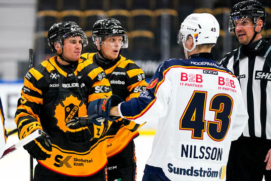 Skellefteås Darren Nowick  och Tom Nilsson