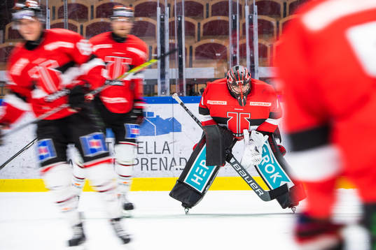 Örebros målvakt Jhonas Enroth