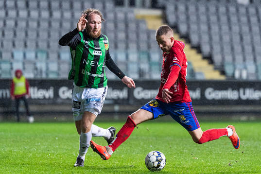 GAIS Emil Wahlström och Östers Petar Petrovic