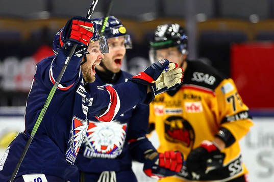 Linköpings Andrew Gordon jublar