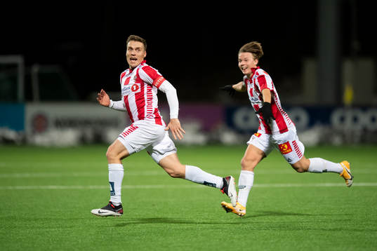 Ruben Yttergård Jenssen and August Mikkelsen of Tromsø celebrate after 1-1