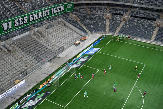 Hammarbys Alexander Kacaniklic gör 2-2 bakom Malmö FFs