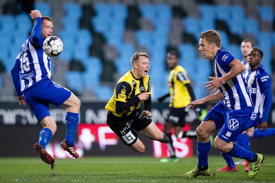IFK Göteborg Jakob Johansson och Häckens Viktor Lundberg