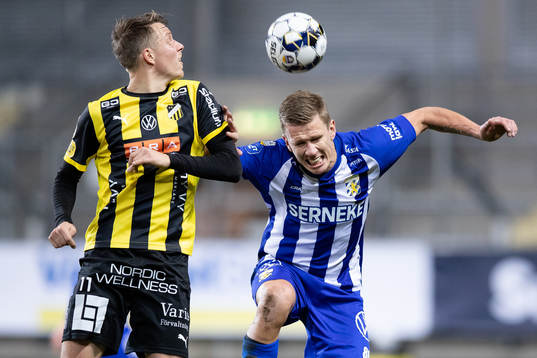 Häckens Viktor Lundberg och IFK Göteborg Pontus Wernbloom