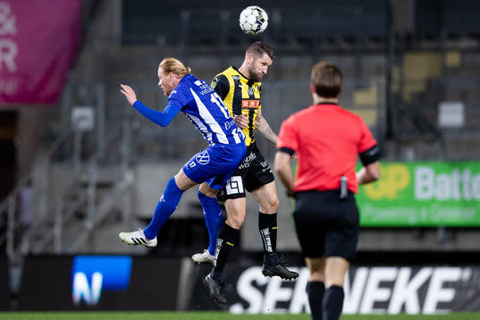 IFK Göteborg Alexander Farnerud och Häckens Joona Toivio