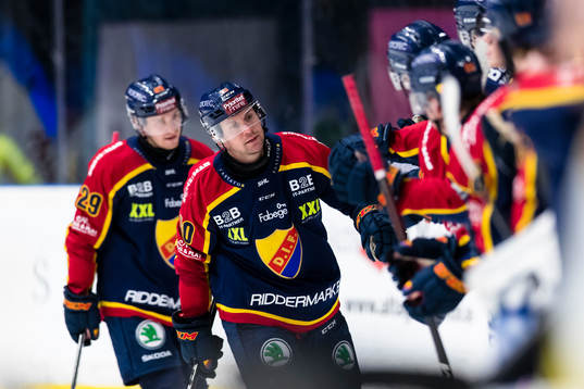 Djurgårdens Niclas Bergfors gör 4-1 och jublar med