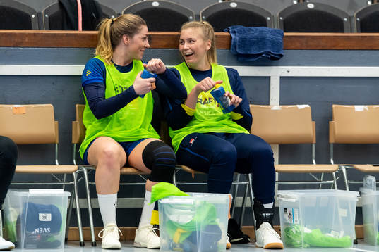 Melissa Petrén och Isabelle Gulldén