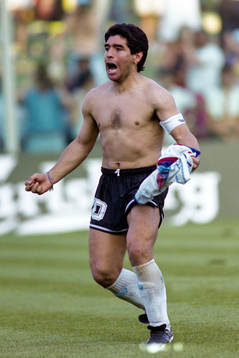  Diego Maradona, Argentina jublar efter segern.