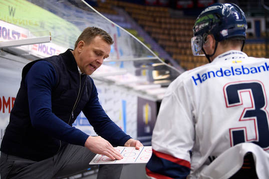 Linköpings tränare Bert Robertsson and William Worge Kreü