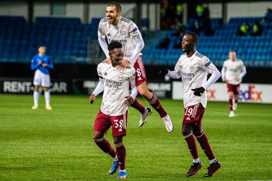 Folarin Balogun of Arsenal celebrates after scoring the 0-3 goal