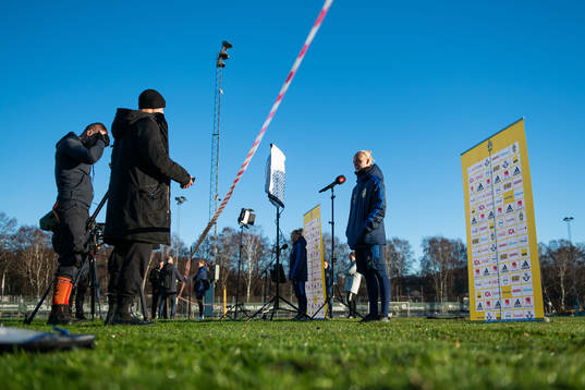 Caroline Seger i mixade zonen